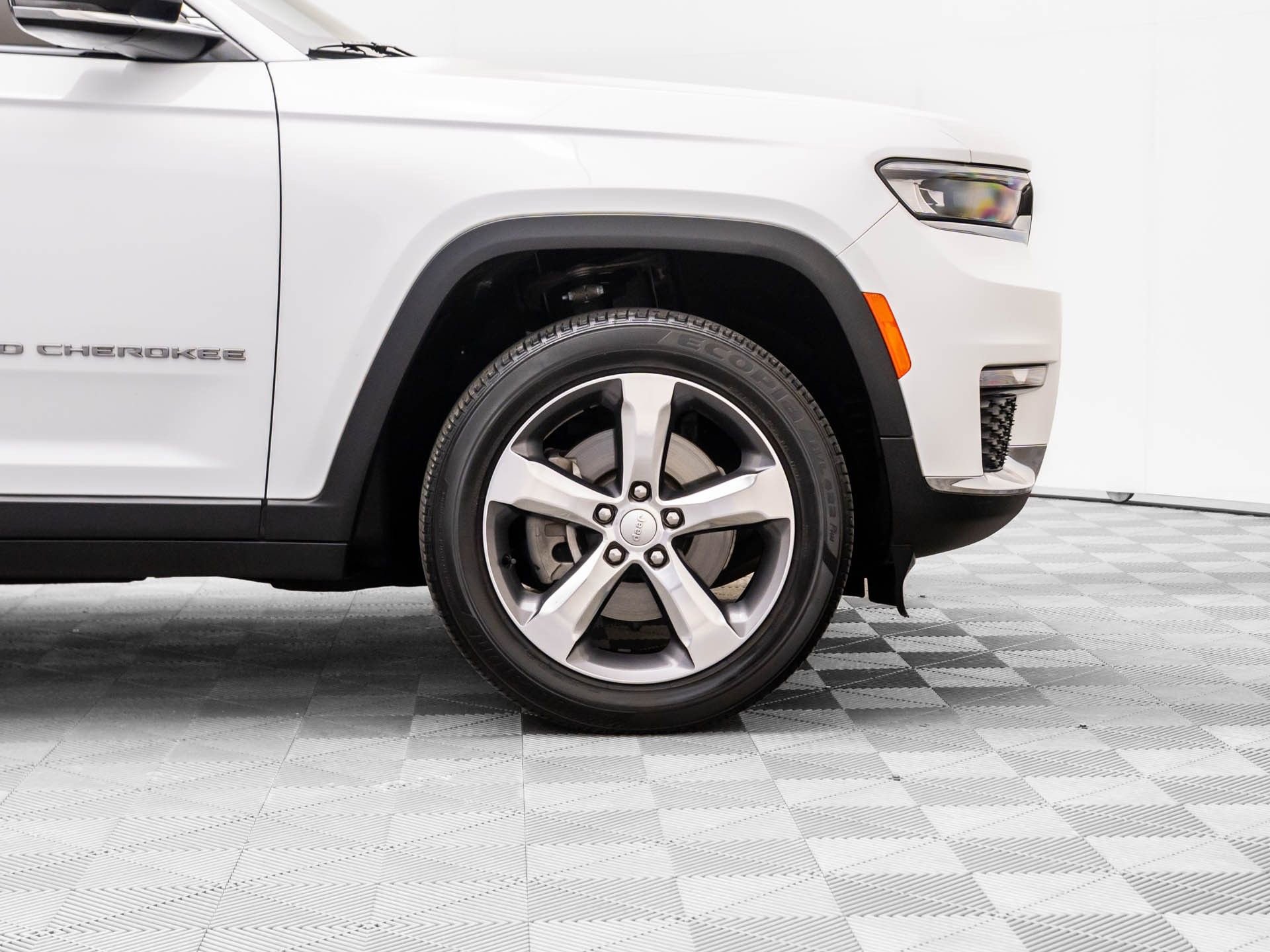 Used 2021 Jeep Grand Cherokee L Limited w/ Trailer Tow Group (B) image 35