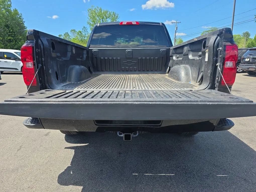 Used 2017 Chevrolet Silverado 1500 LT w/ All Star Edition AWD/4WD image 11