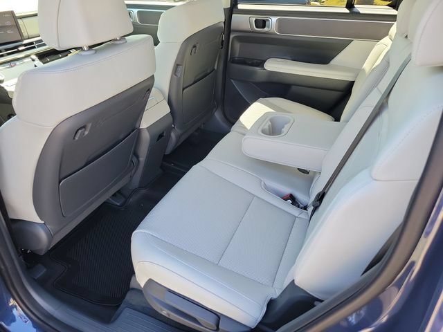 New 2027 Hyundai Santa Fe SEL FWD image 24