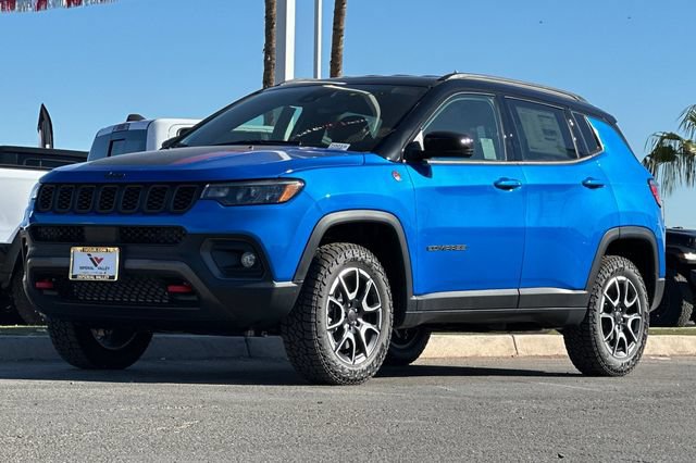 New 2026 Jeep Compass Trailhawk AWD/4WD image 11
