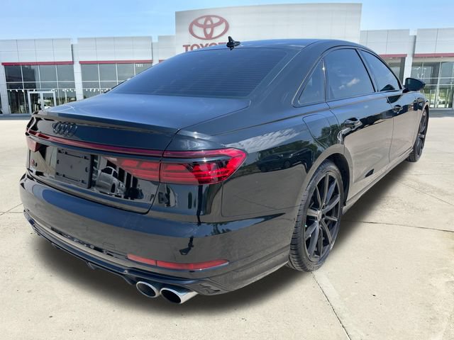 Used 2023 Audi S8 AWD/4WD image 5
