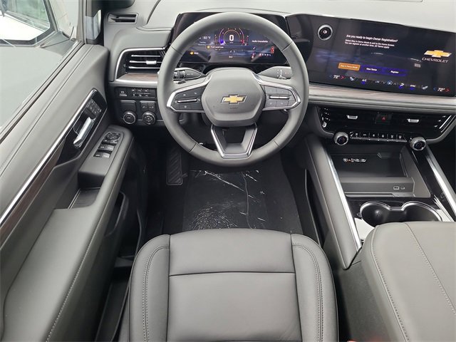 New 2026 Chevrolet Suburban LT image 18