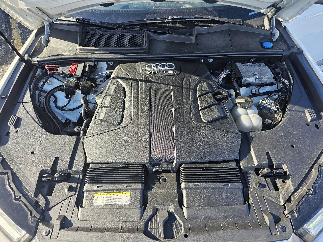 Used 2017 Audi Q7 3.0T Premium Plus AWD/4WD image 18