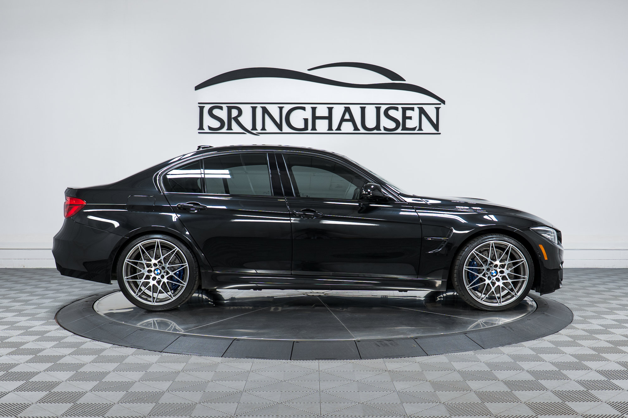 Used 2018 BMW M3 RWD image 4