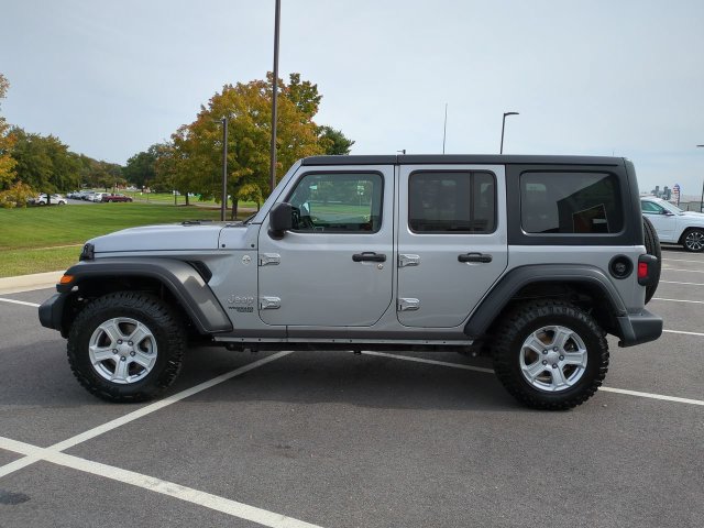Used 2019 Jeep Wrangler Unlimited Sport S AWD/4WD image 7