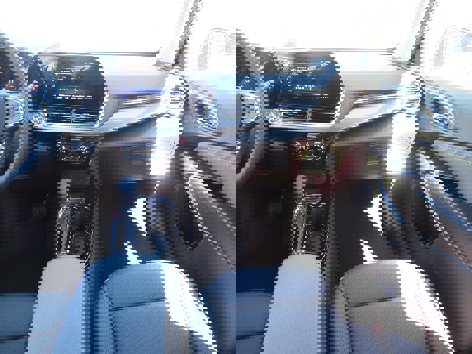 New 2026 Chevrolet Trax ACTIV w/ Driver Confidence Package image 14