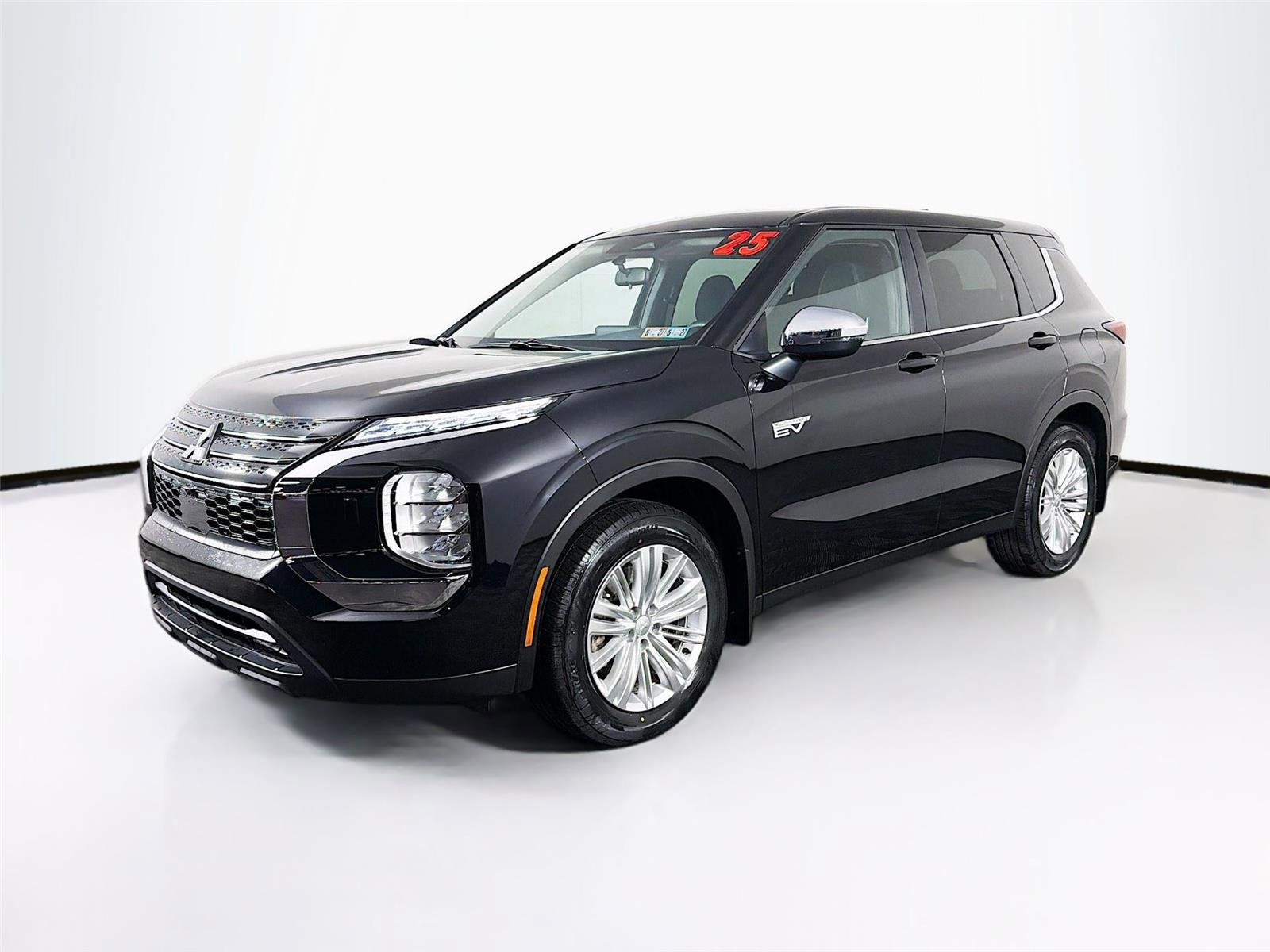 Used 2025 Mitsubishi Outlander ES AWD/4WD image 3