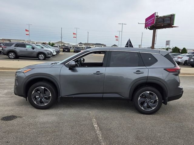 Used 2026 Nissan Rogue SV FWD image 4