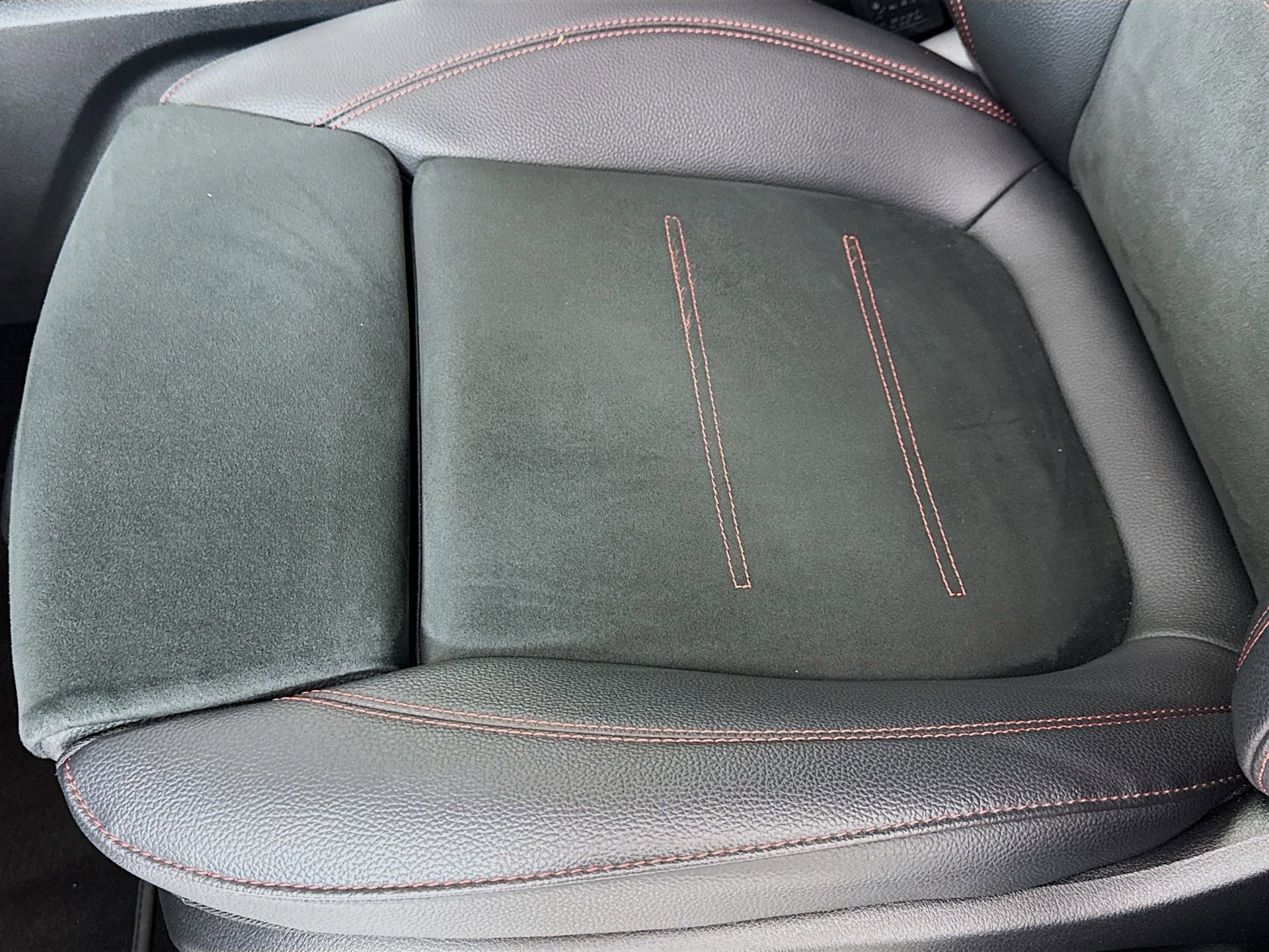 Used 2025 Mercedes-Benz GLA 250 image 19