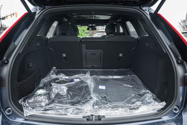 New 2026 Volvo XC60 B5 Ultra w/ Protection Package Premier image 10