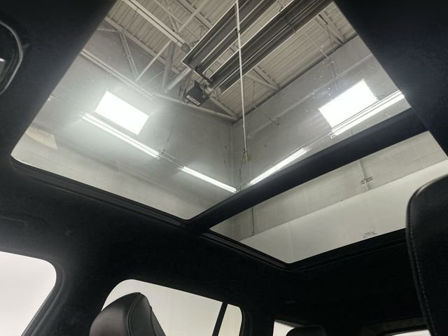 Used 2022 Jeep Grand Cherokee Overland image 17