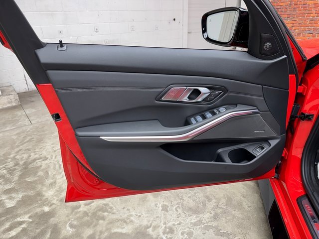 Used 2025 BMW M3 Competition image 10