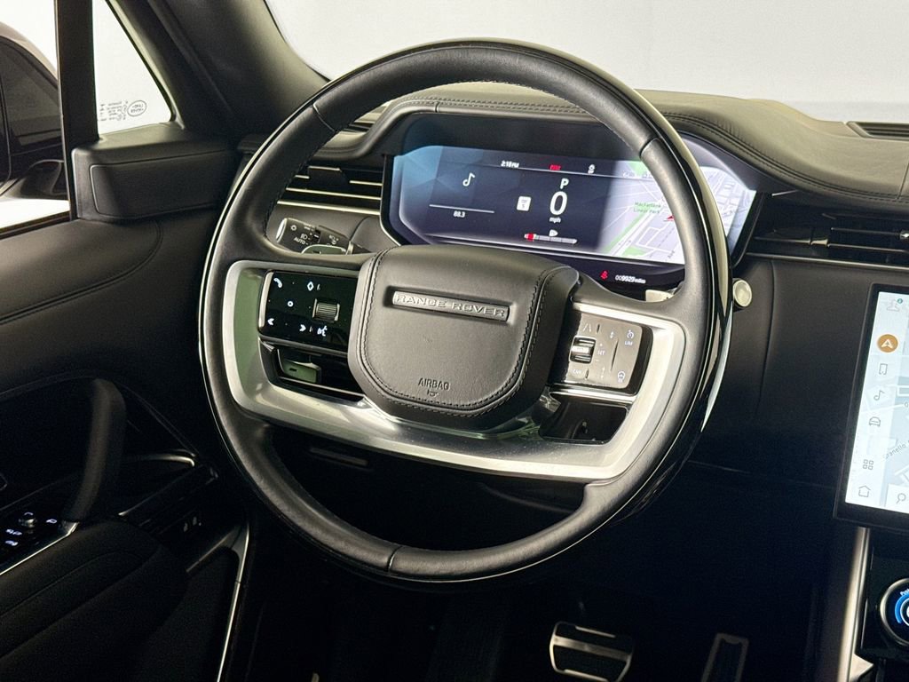 Used 2023 Land Rover Range Rover Autobiography image 20