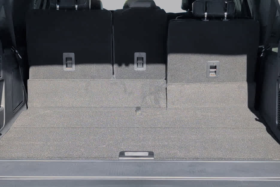 New 2025 Ford Expedition Max Platinum w/ Stealth Performance Package image 11