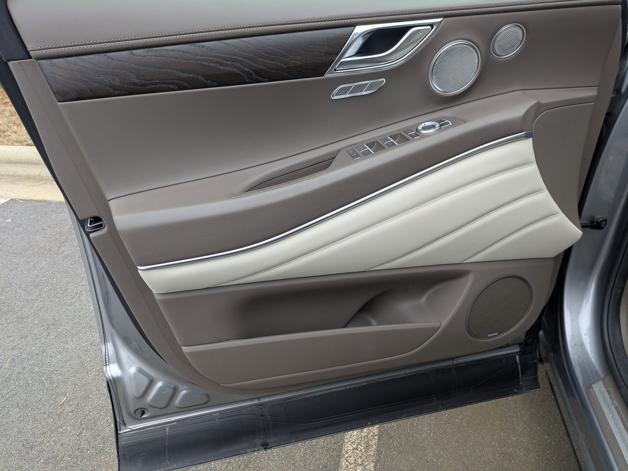 Used 2024 Genesis GV80 3.5T w/ Advanced Package image 10