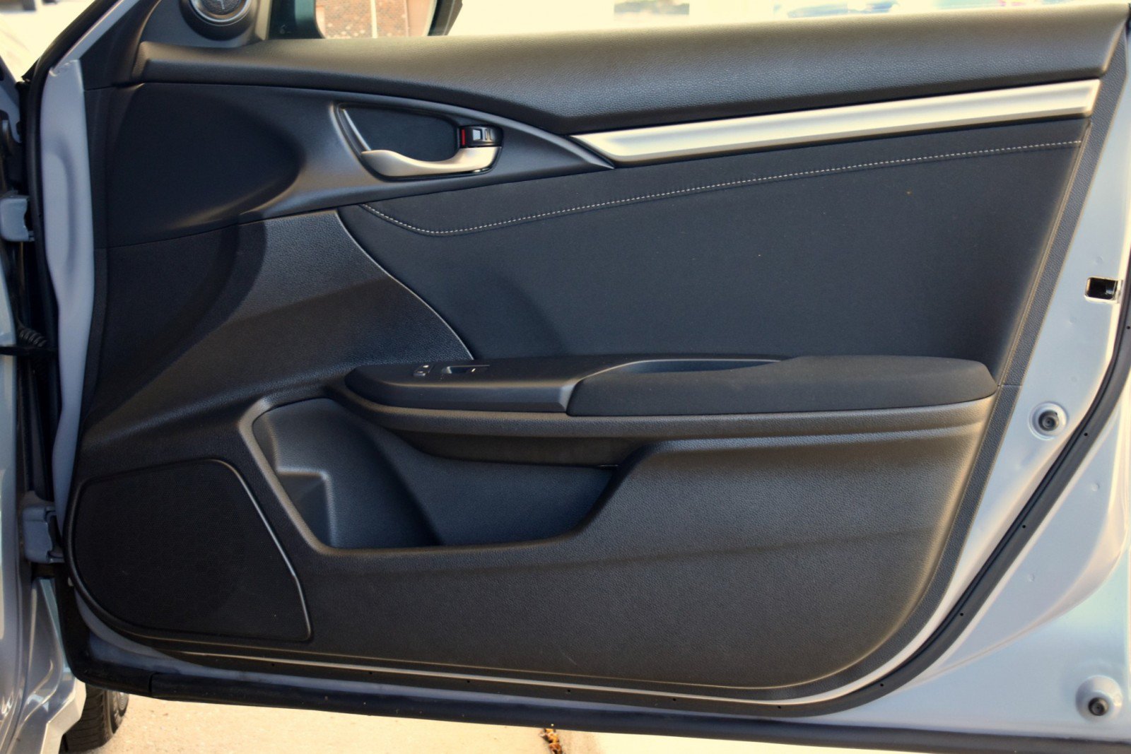 Used 2018 Honda Civic EX image 33
