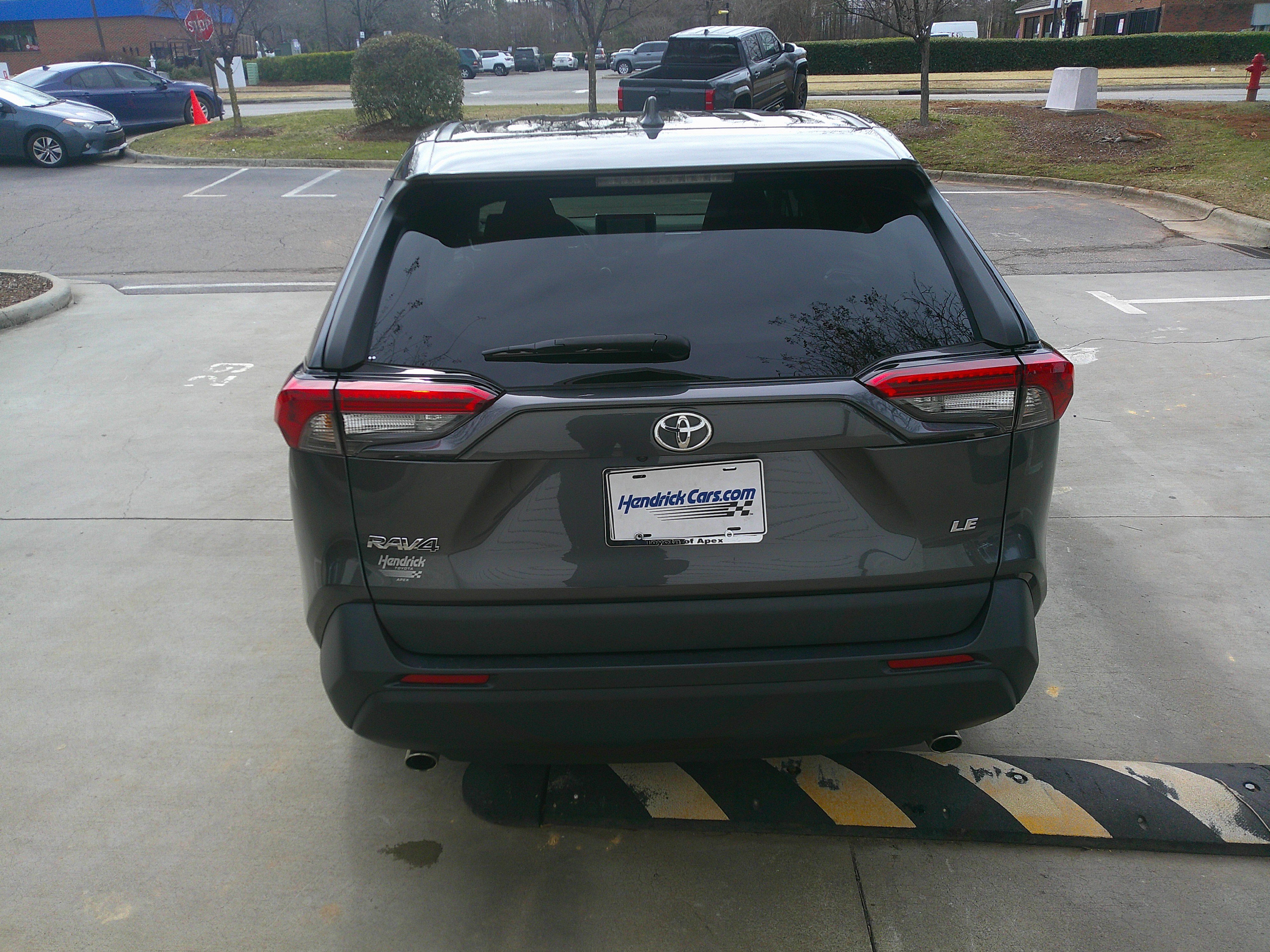 Used 2023 Toyota RAV4 LE image 13