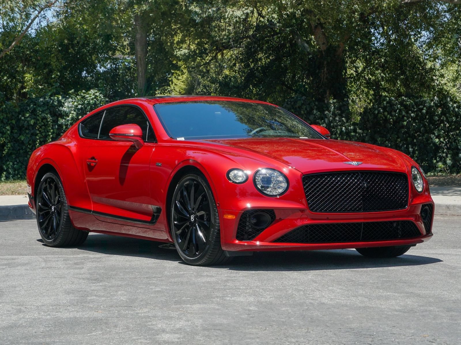 Used 2024 Bentley Continental GT AWD/4WD image 30