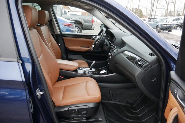 Used 2017 BMW X3 xDrive28i image 29