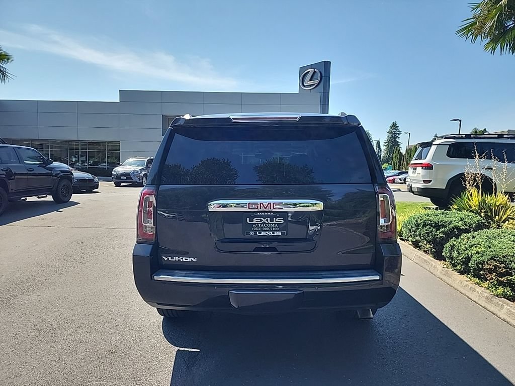 Used 2016 GMC Yukon Denali w/ Open Road Package AWD/4WD image 4