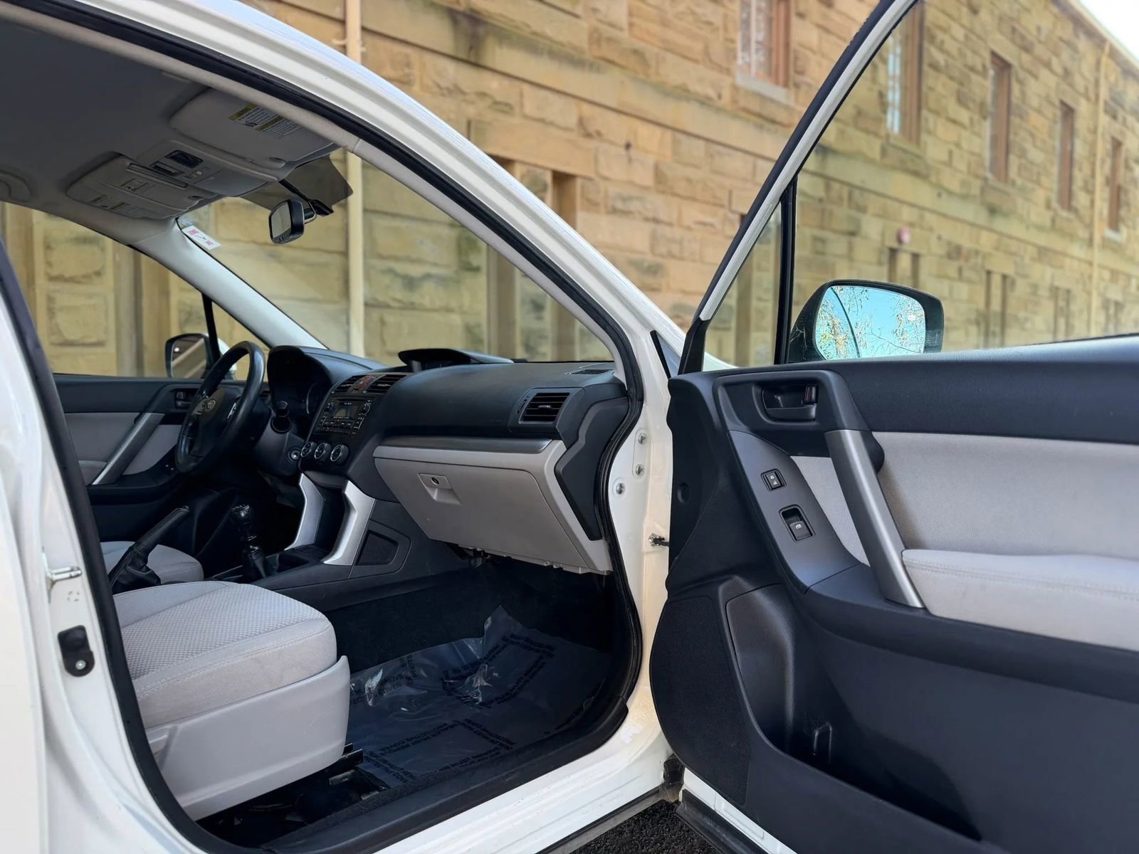 Used 2014 Subaru Forester 2.5i Premium w/ Popular Package #2 image 26