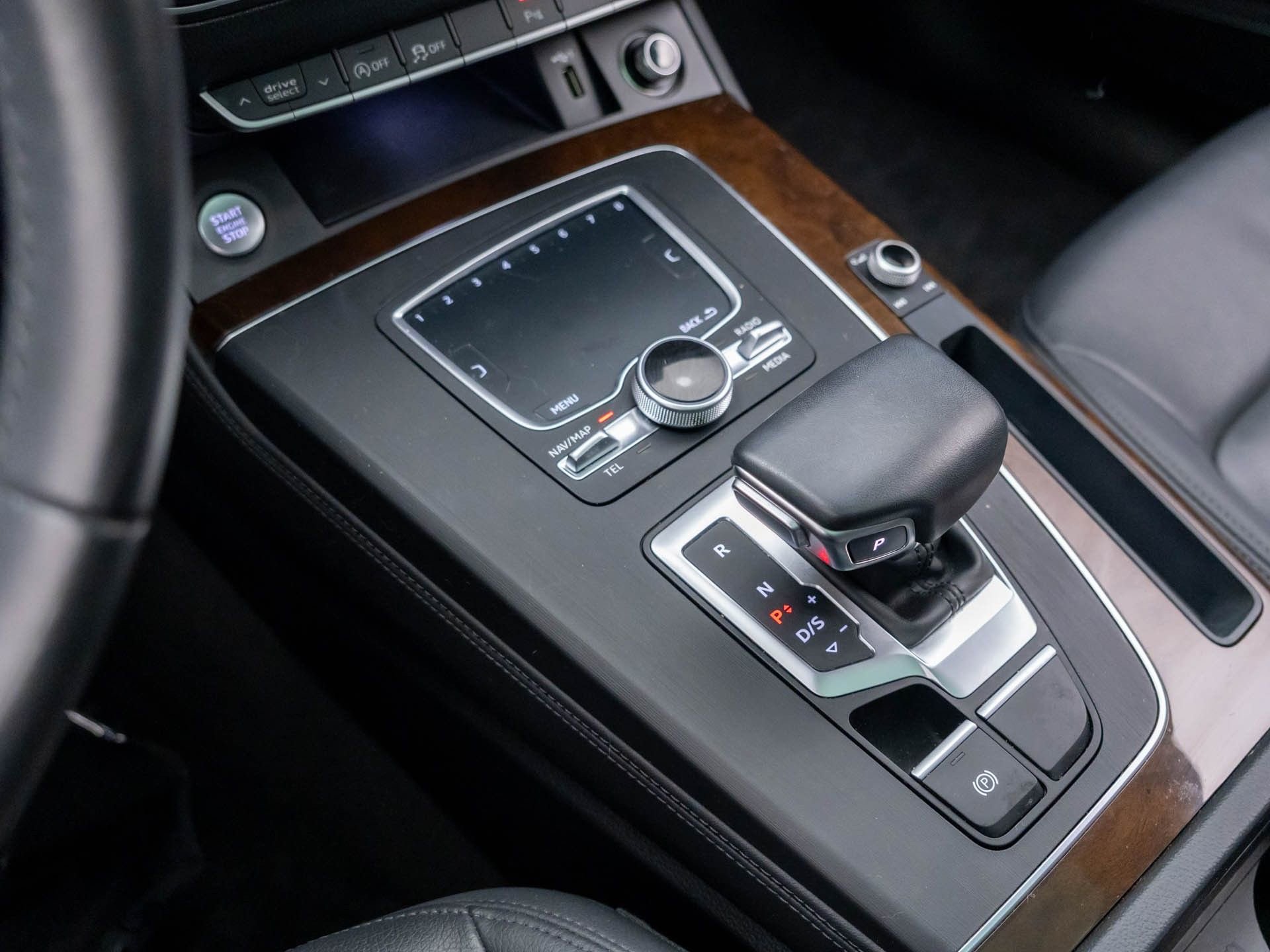 Used 2019 Audi Q5 2.0T Premium Plus w/ Premium Plus Package image 13