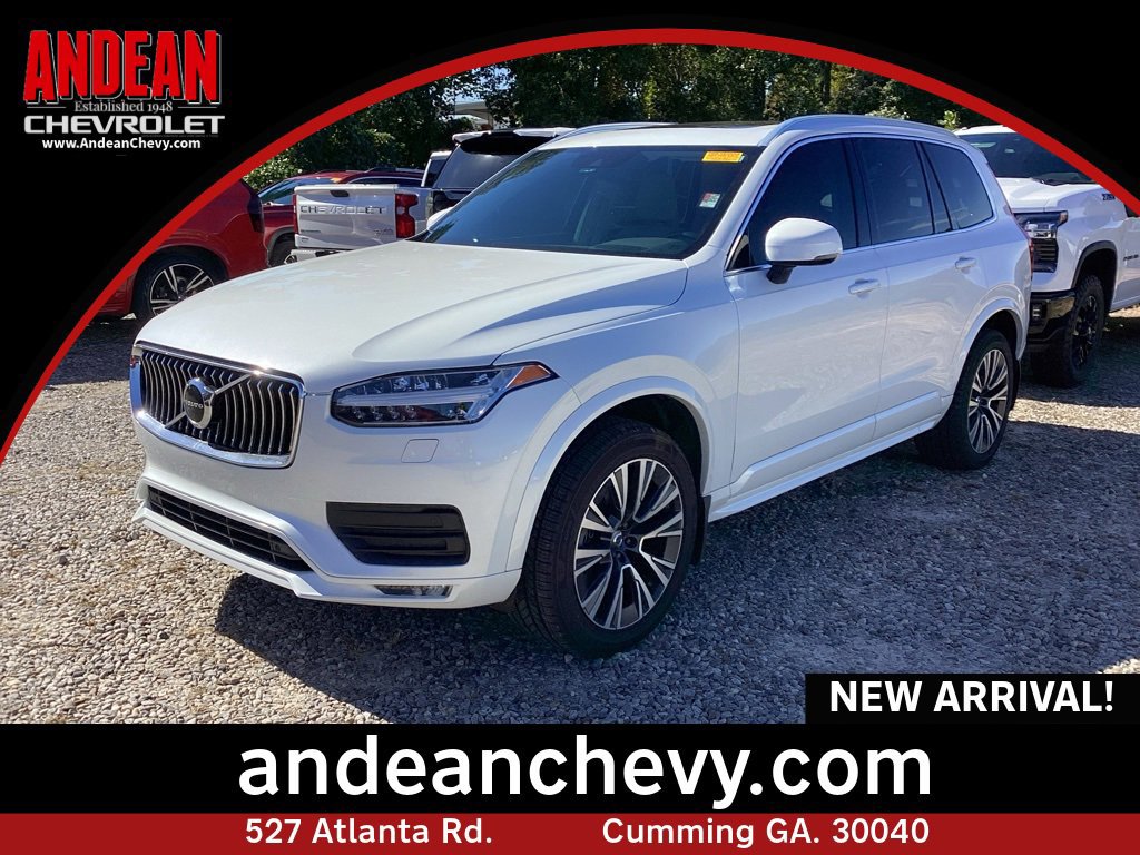 Used 2021 Volvo XC90 T5 Momentum w/ Climate Package