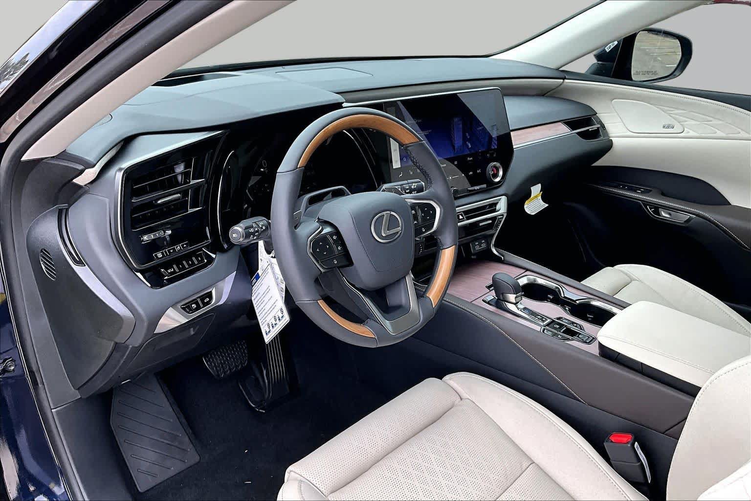New 2026 Lexus RX 350 AWD w/ Convenience Package image 8