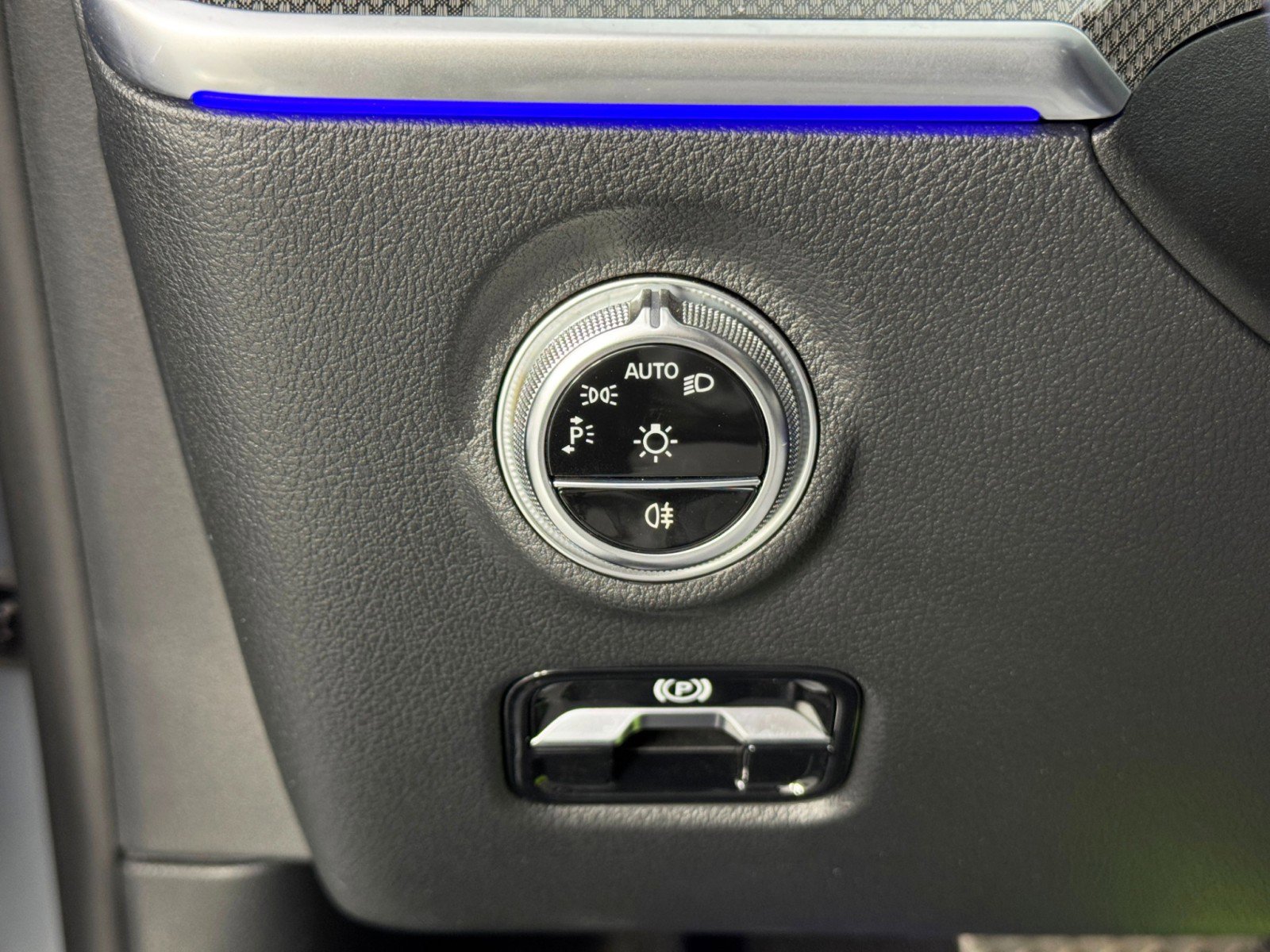 Used 2024 Mercedes-Benz C 36 AMG S image 19