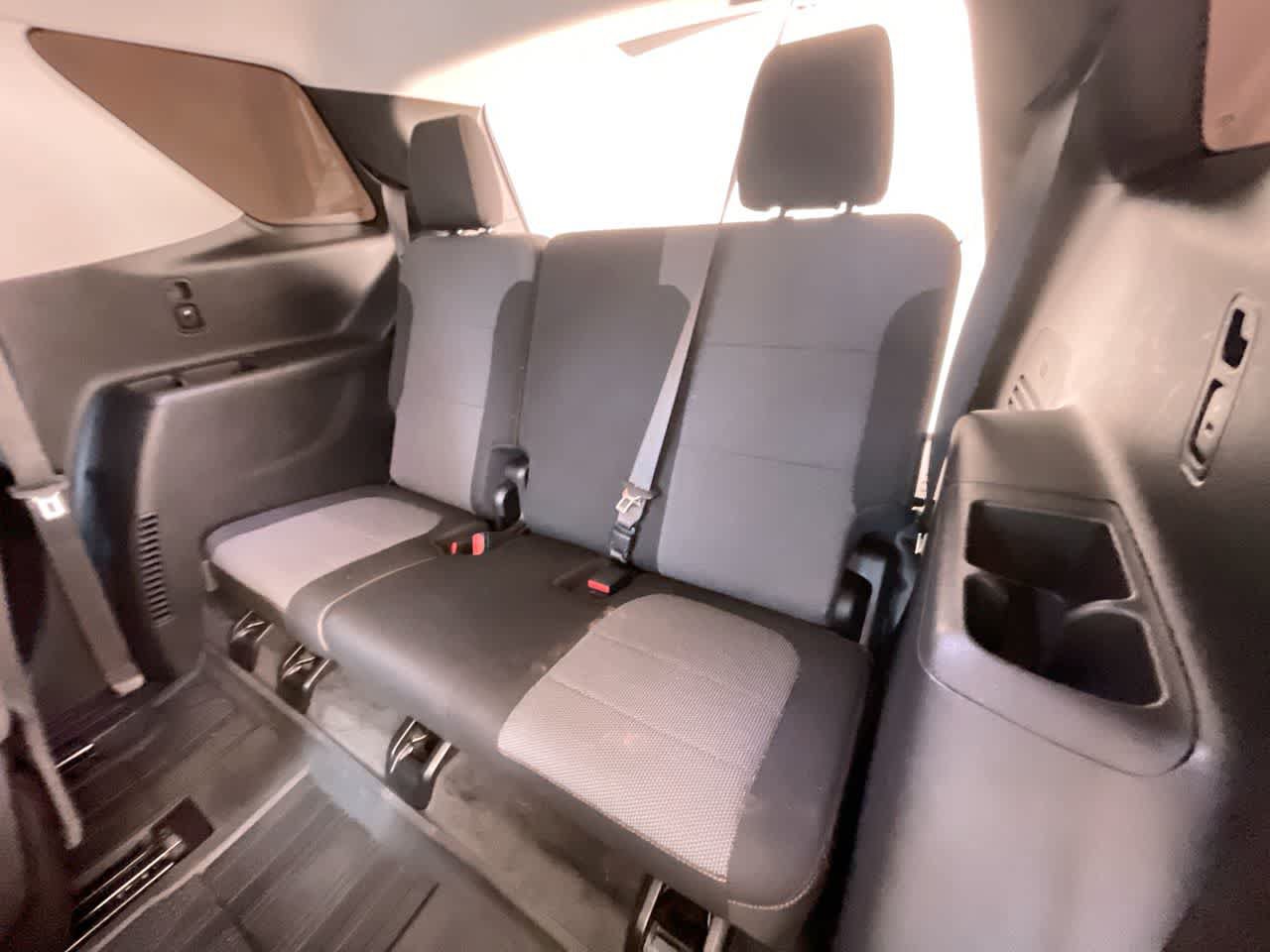 Used 2021 Chevrolet Traverse LT w/ LPO, Cargo Package AWD/4WD image 23