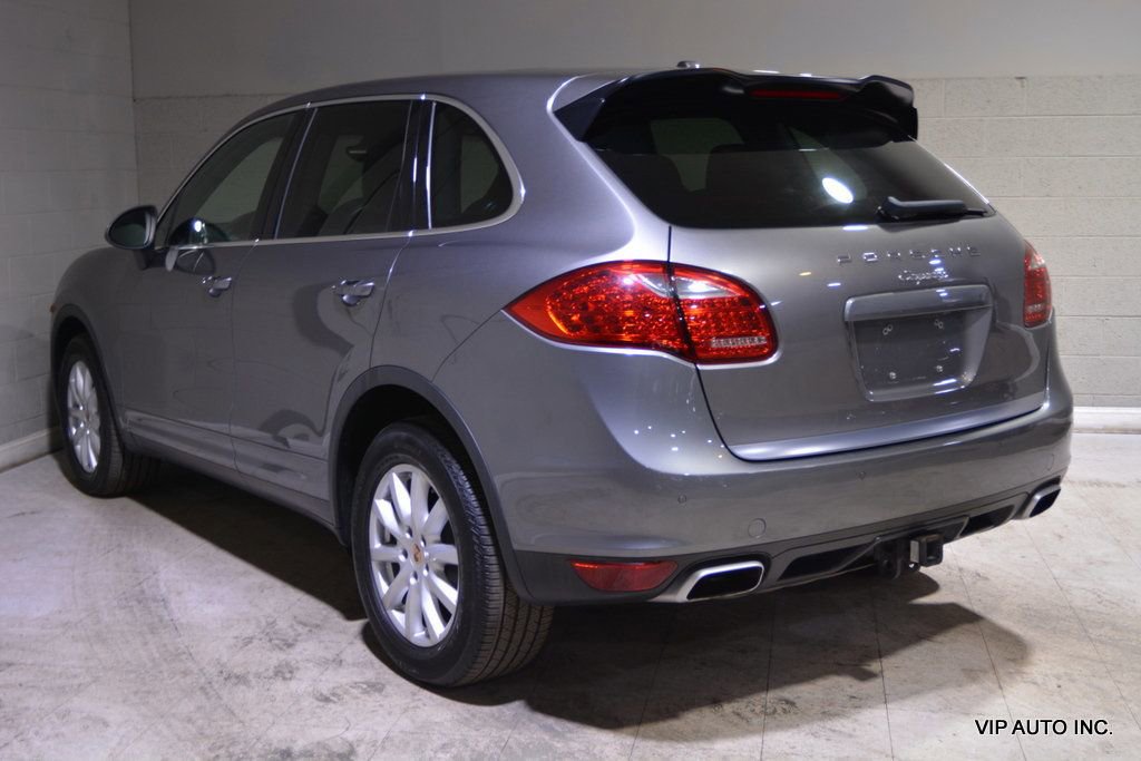 Used 2013 Porsche Cayenne image 3
