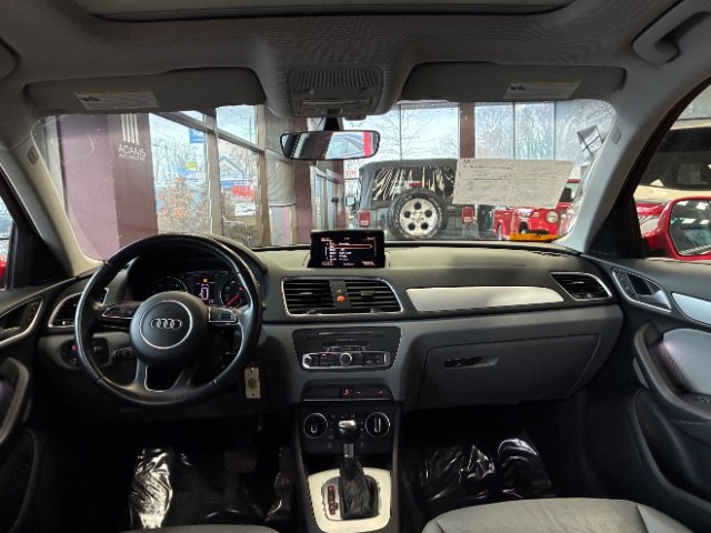 Used 2017 Audi Q3 2.0T Premium FWD image 31