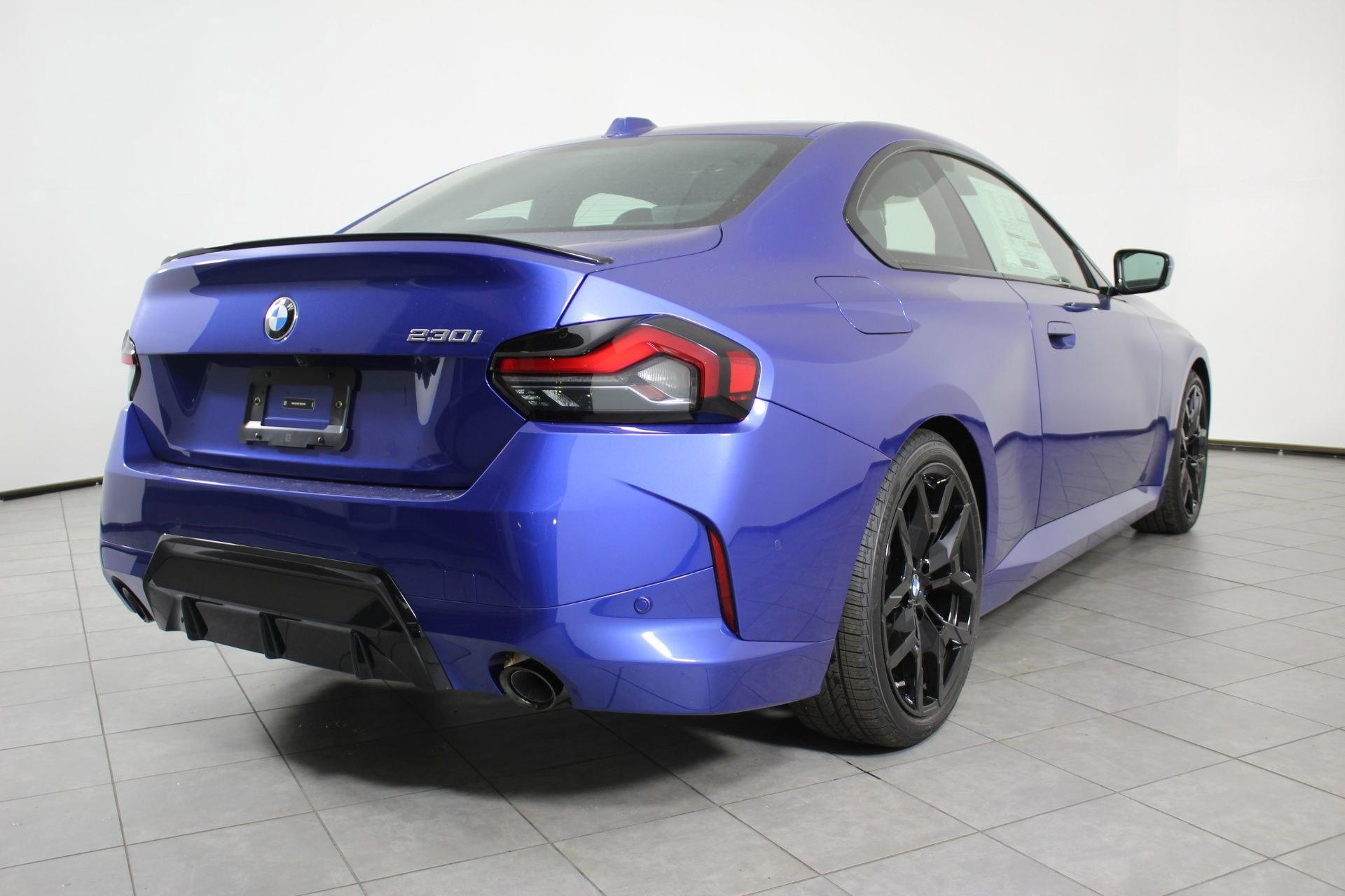 New 2026 BMW 230i Coupe w/ Premium Package RWD image 9