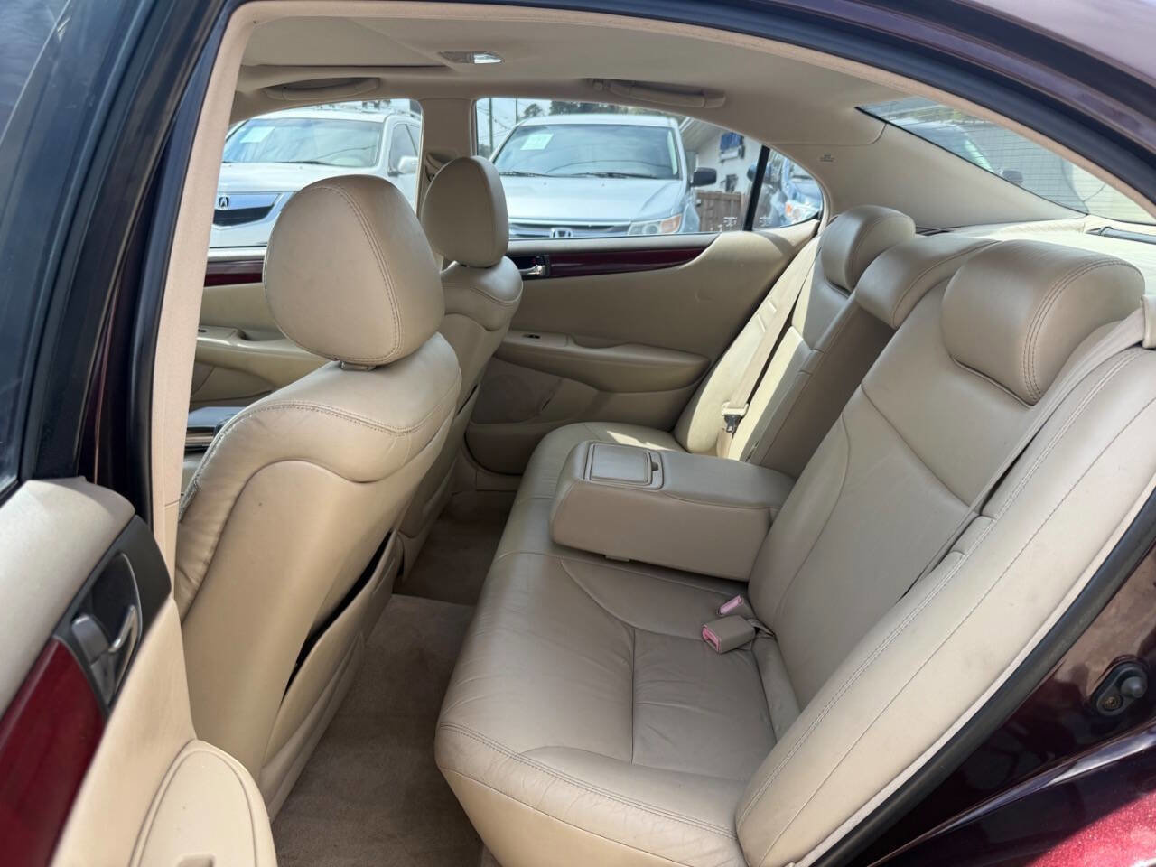 Used 2004 Lexus ES 330 Base 4dr Sedan image 11