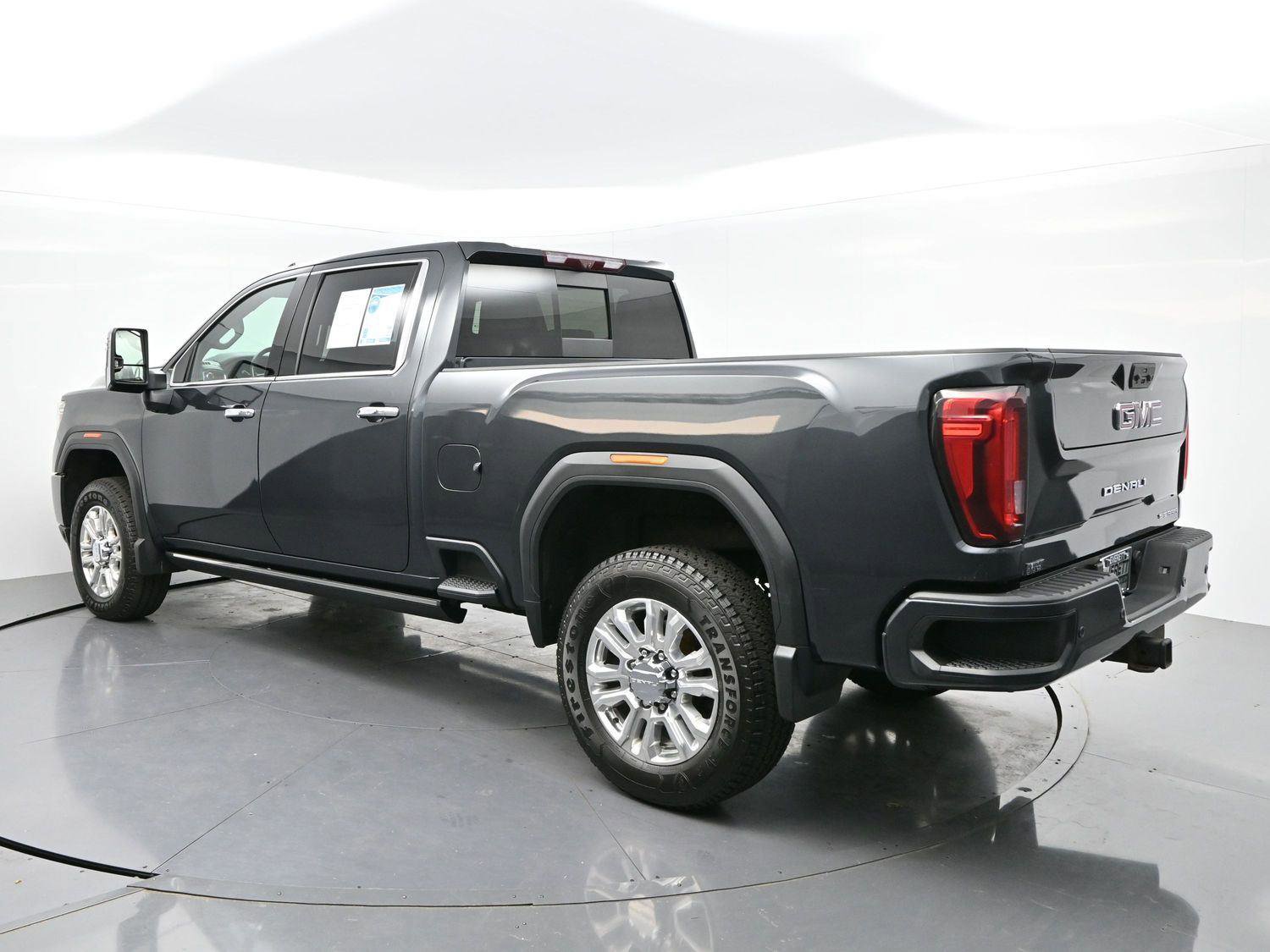 Used 2022 GMC Sierra 2500 Denali w/ Denali Ultimate Package AWD/4WD image 5