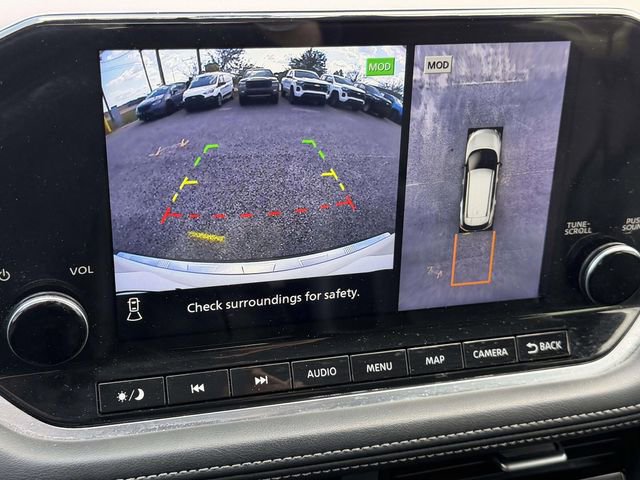 Used 2023 Nissan Rogue SL w/ SL Premium Package image 30