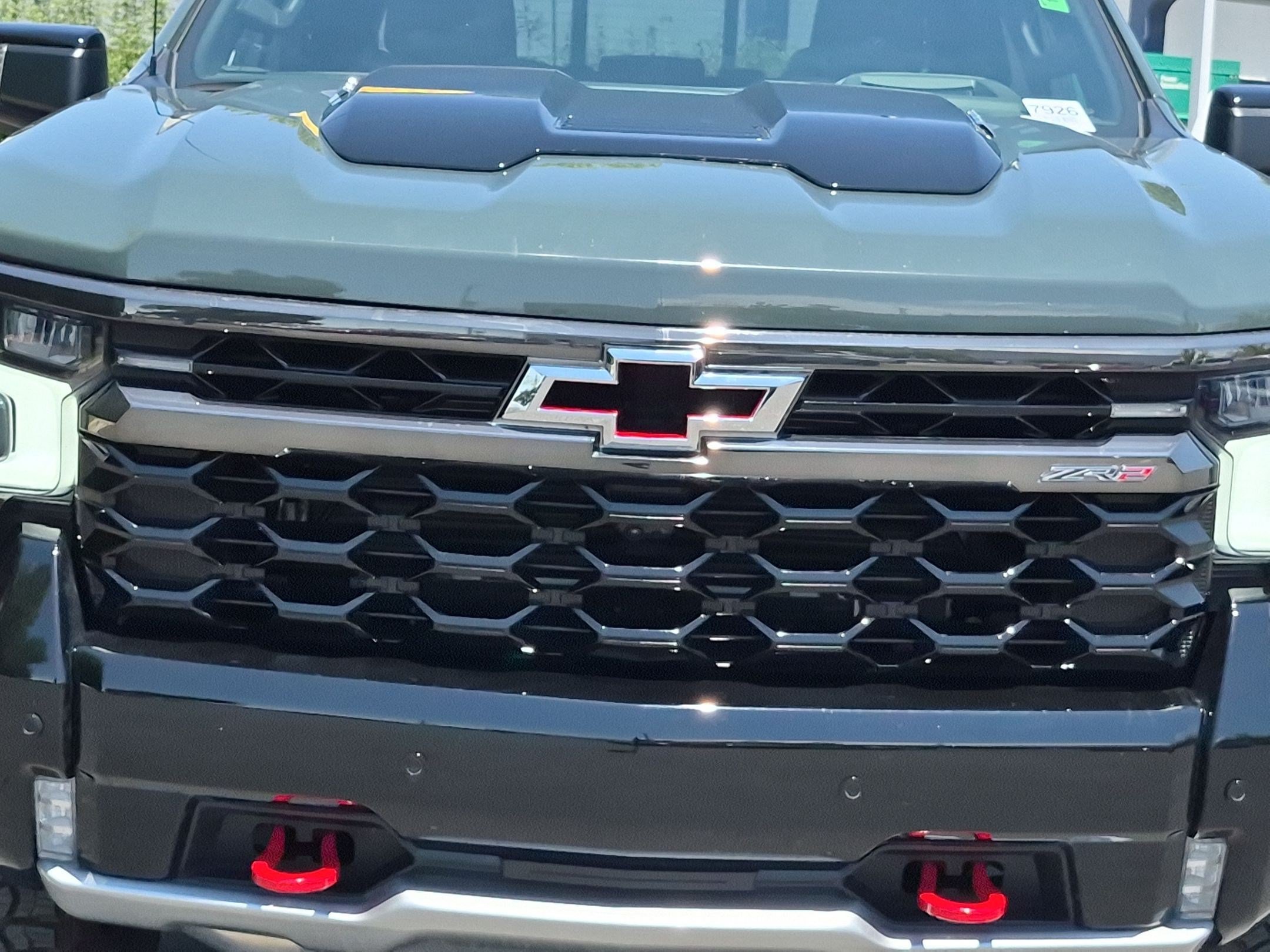 Used 2025 Chevrolet Silverado 1500 ZR2 w/ Technology Package AWD/4WD image 9