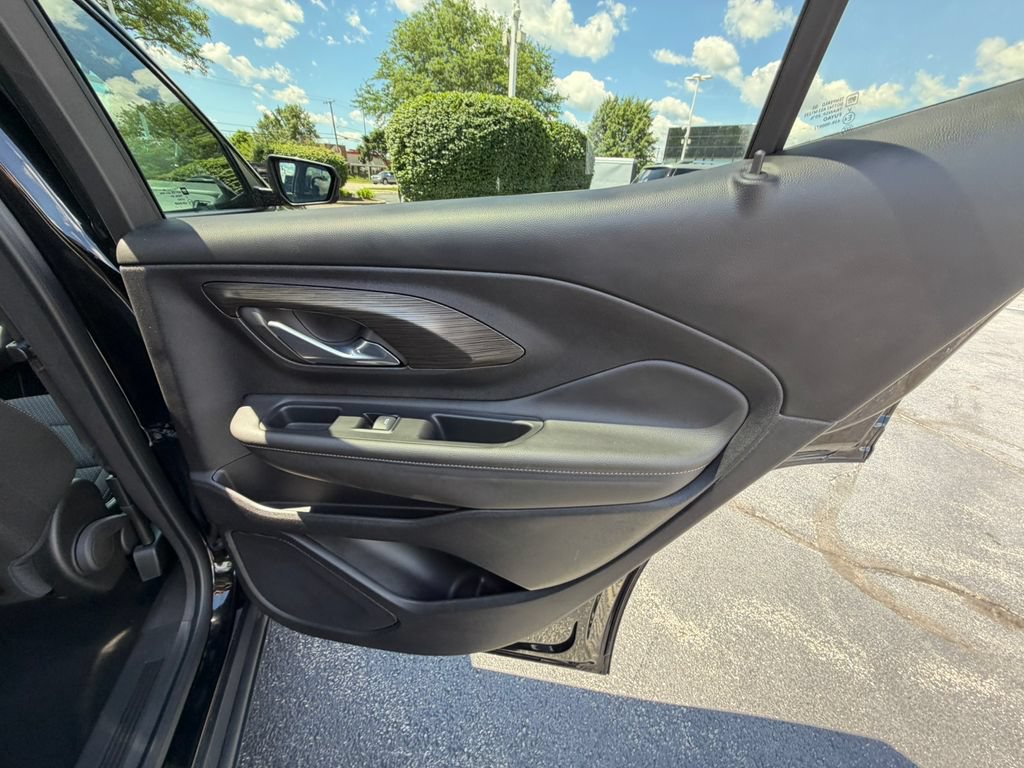 Certified 2023 GMC Terrain SLE w/ Elevation Edition FWD image 16