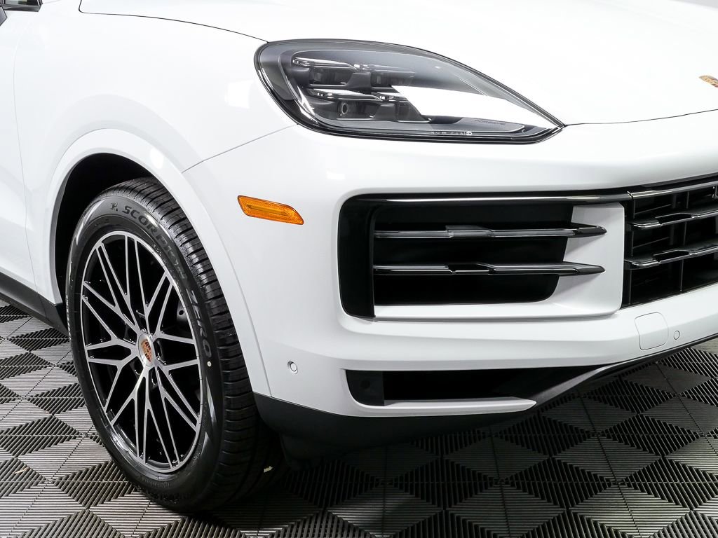 New 2026 Porsche Cayenne image 39