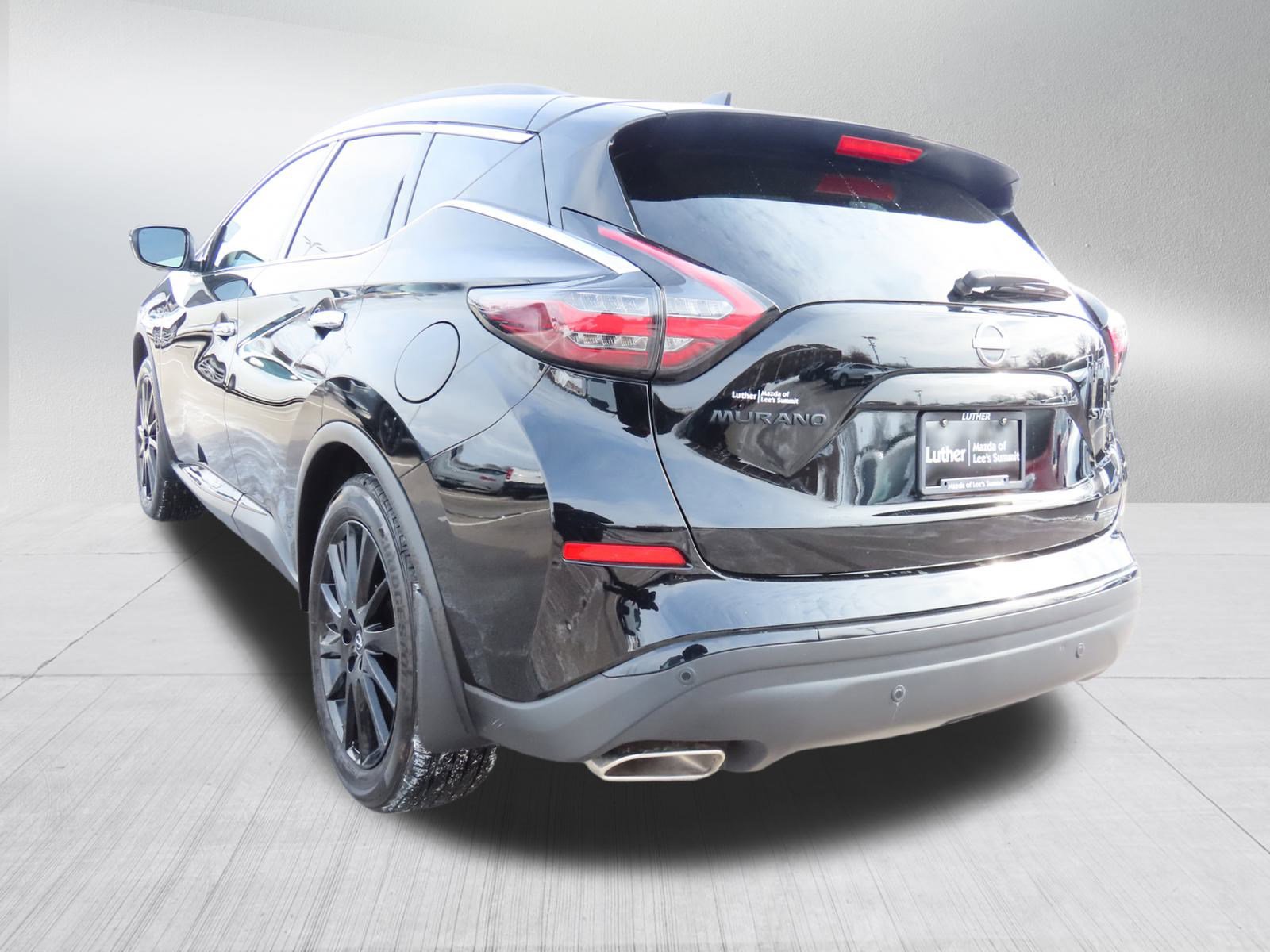 Used 2024 Nissan Murano SV w/ SV Midnight Edition Package image 5
