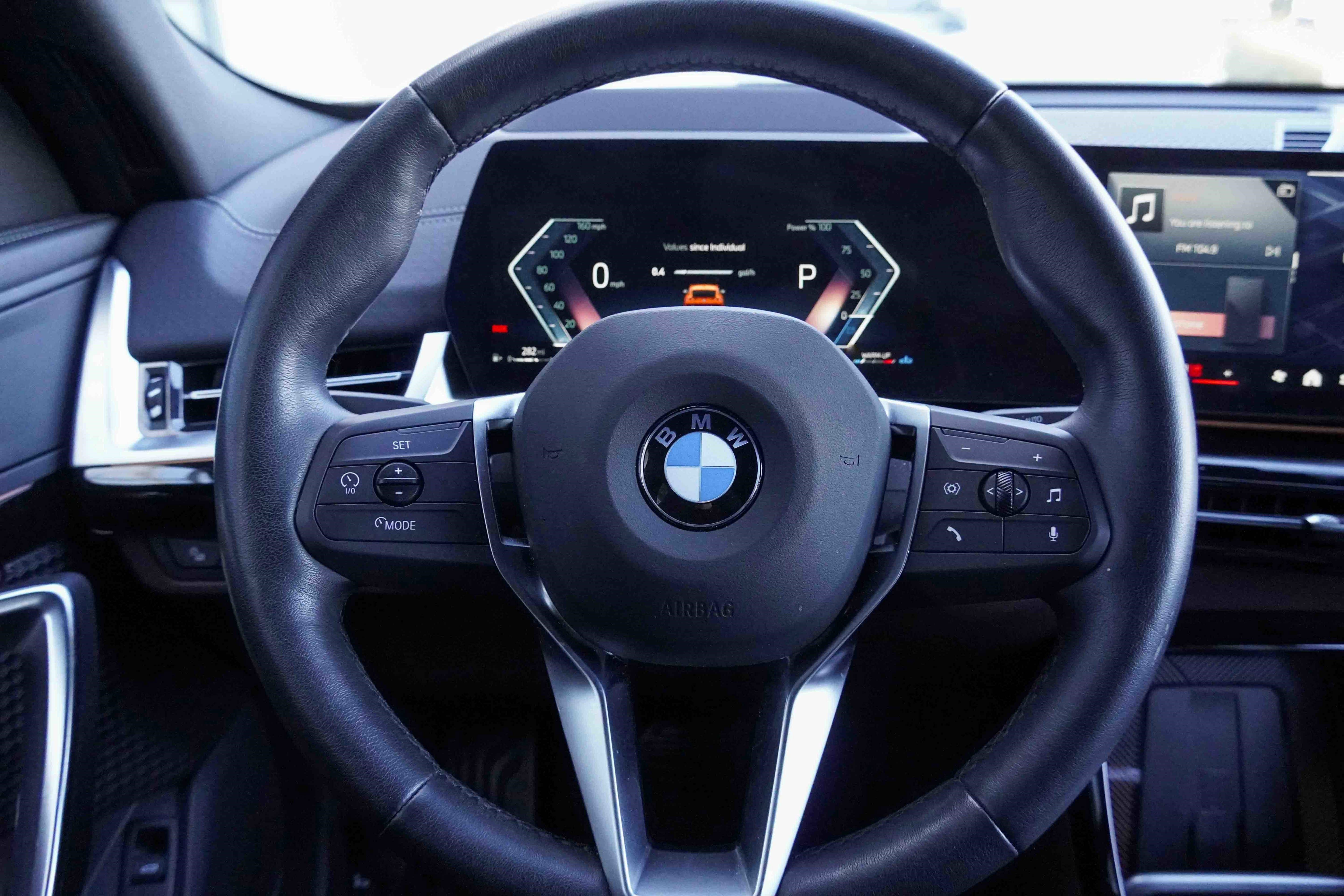 Certified 2025 BMW X2 xDrive28i image 17