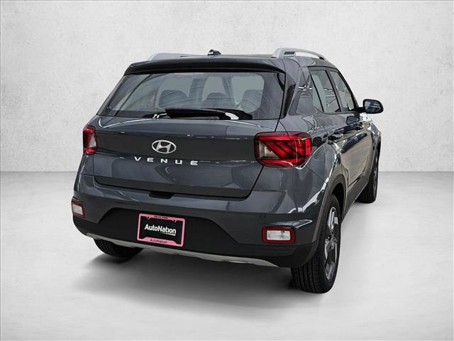 New 2026 Hyundai Venue SEL image 2