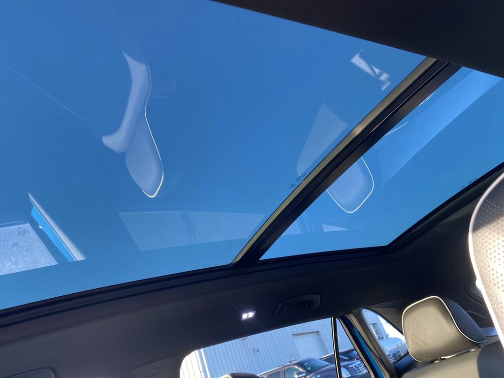 New 2026 Volkswagen Atlas Cross Sport SEL Premium R-Line image 7