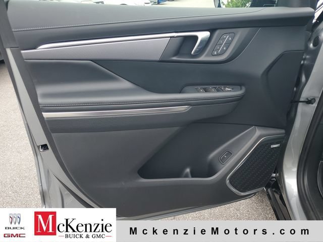 New 2026 Buick Enclave Sport Touring w/ Power Package FWD image 8