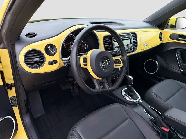 Used 2015 Volkswagen Beetle 1.8T image 9