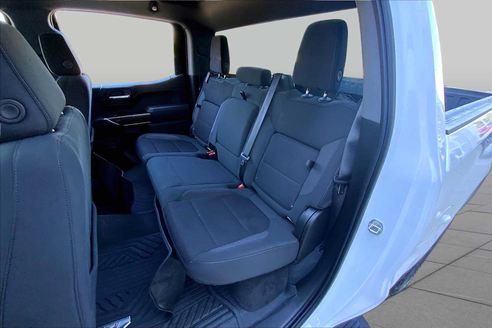 Used 2022 Chevrolet Silverado 1500 LT Trail Boss w/ Safety Package AWD/4WD image 17