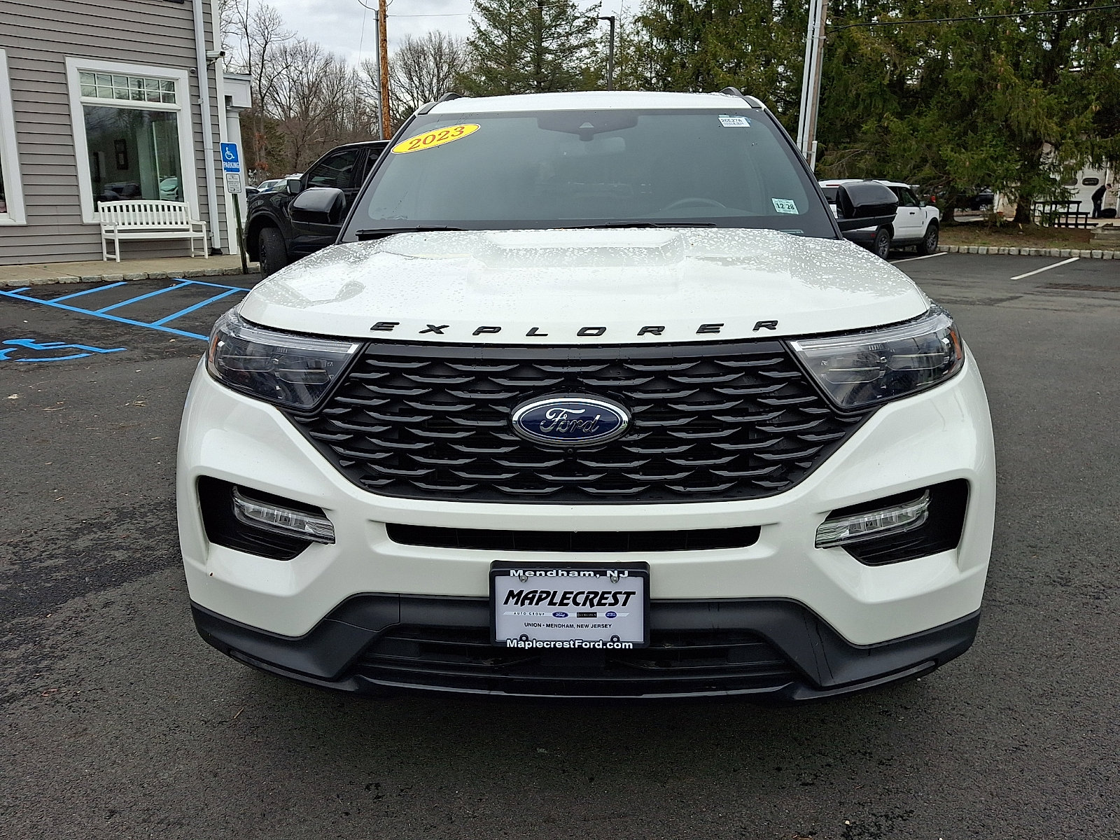Certified 2023 Ford Explorer ST-Line w/ Class IV Trailer Tow Package image 2