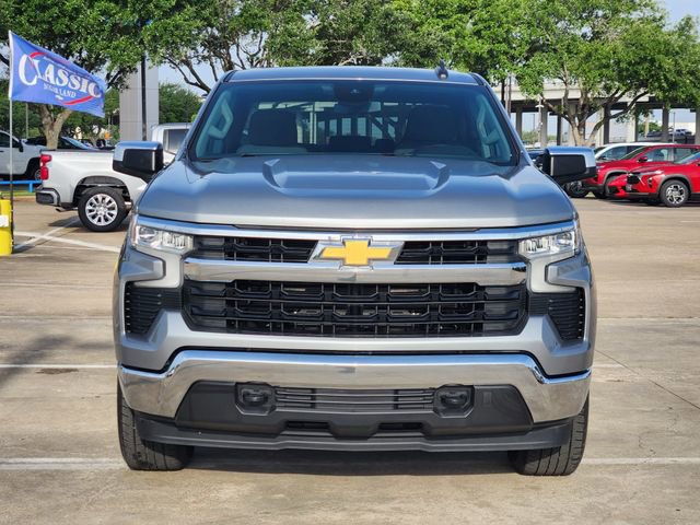 Used 2023 Chevrolet Silverado 1500 LT AWD/4WD image 2