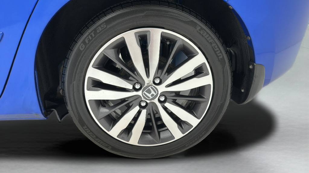 Used 2015 Honda Fit EX image 9