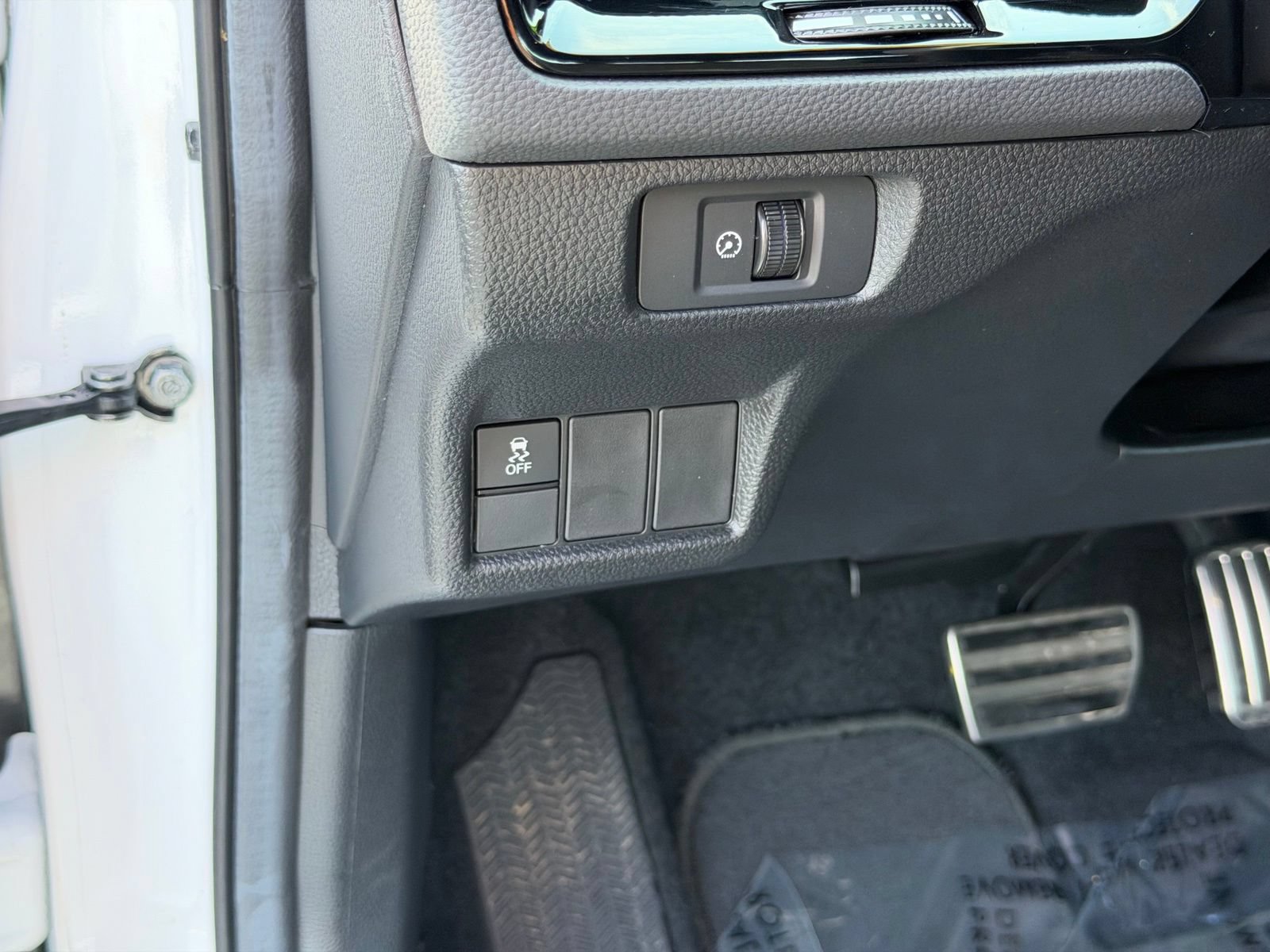 Used 2025 Honda Civic Sport image 15
